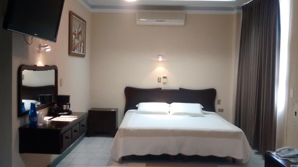 Hotel Tajin ปาปันตลา เด โอลาร์เต ภายนอก รูปภาพ